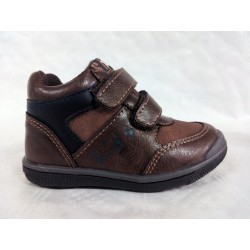 Botas, botines infantiles niños bebés kids marrones chocolate