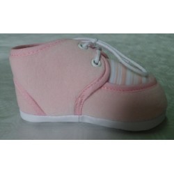 Zapato primera puesta rosa claro